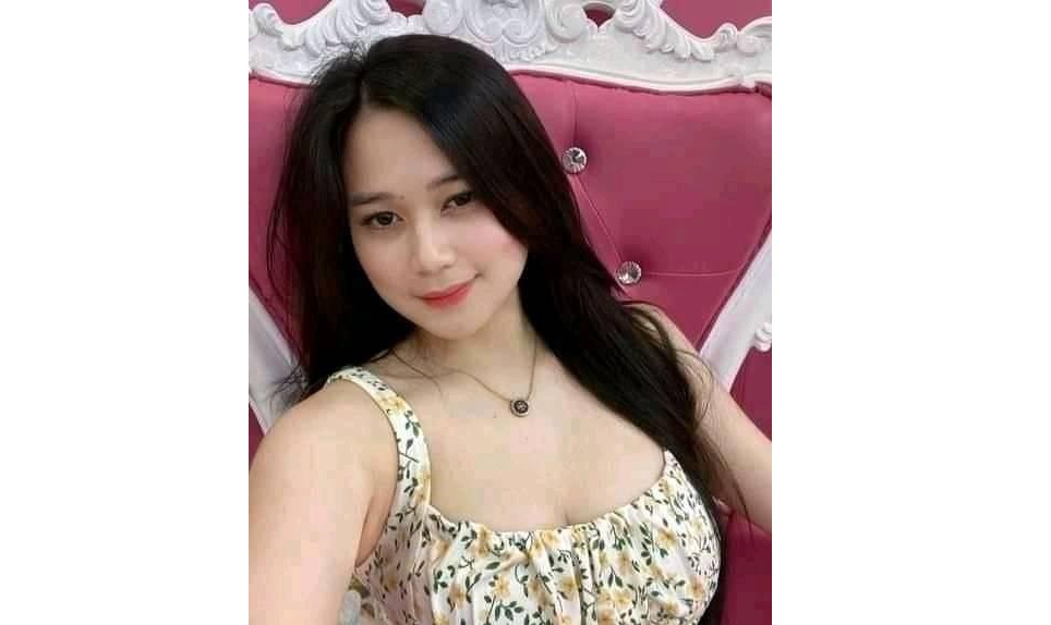 Cerita Dewasa Bisnis Dengan Tante Girang Binal